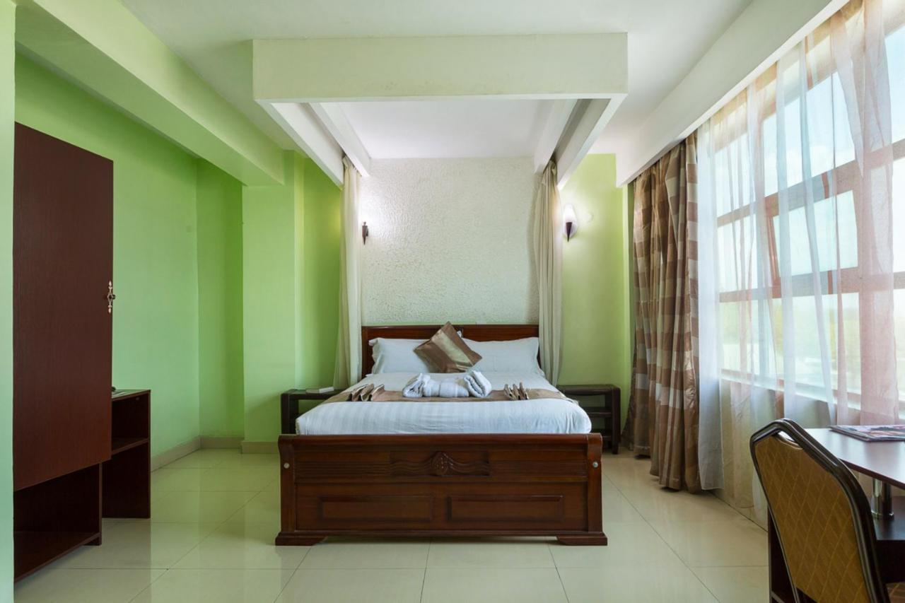 Legacy Hotel And Conference Centre Ltd Nakuru Ngoại thất bức ảnh