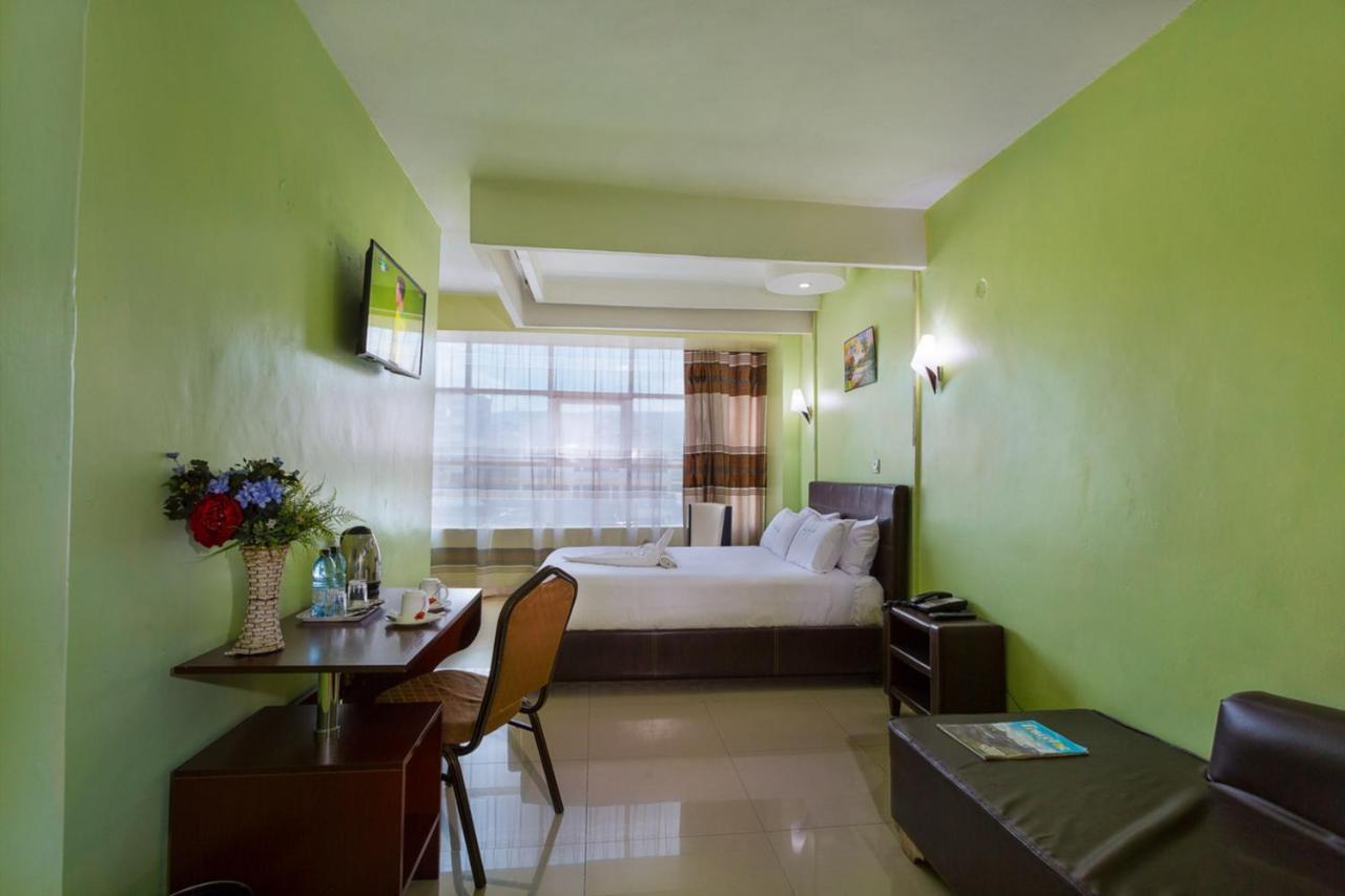 Legacy Hotel And Conference Centre Ltd Nakuru Ngoại thất bức ảnh