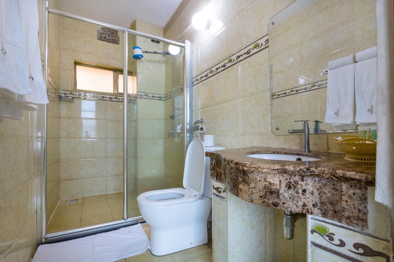 Legacy Hotel And Conference Centre Ltd Nakuru Ngoại thất bức ảnh